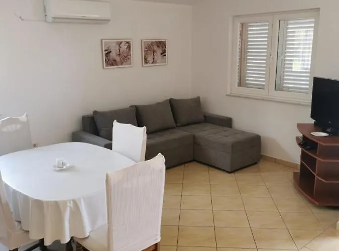 Apartment Milka *
